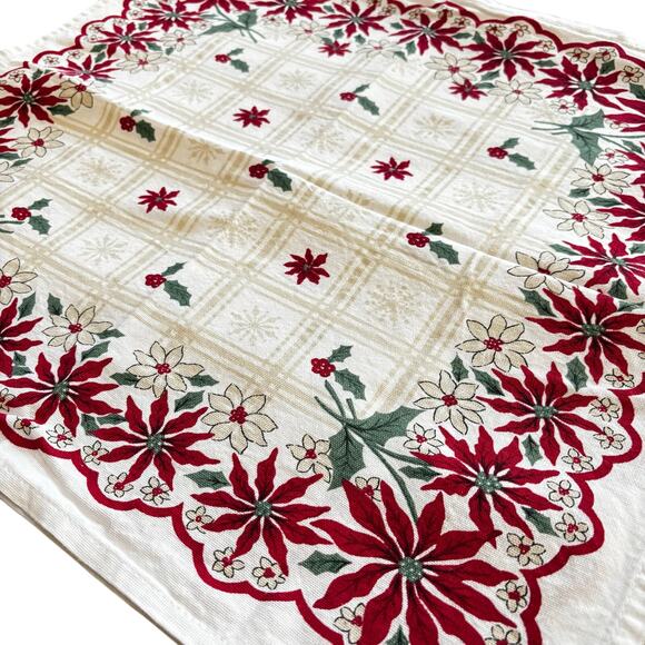 Christmas holiday cotton cloth napkins set of 4 red poinsettias white & green - Picture 3 of 6